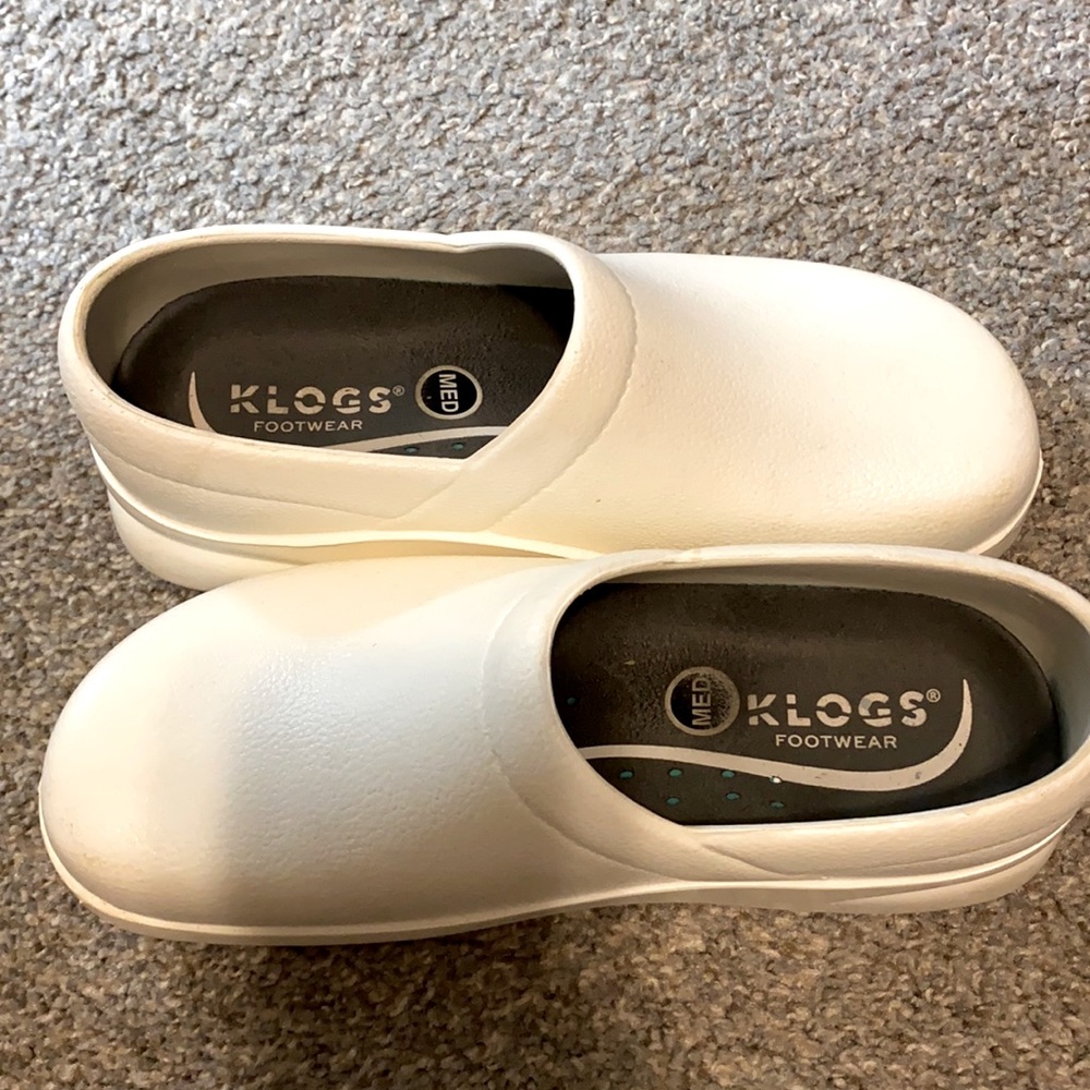 Klogs Size 7